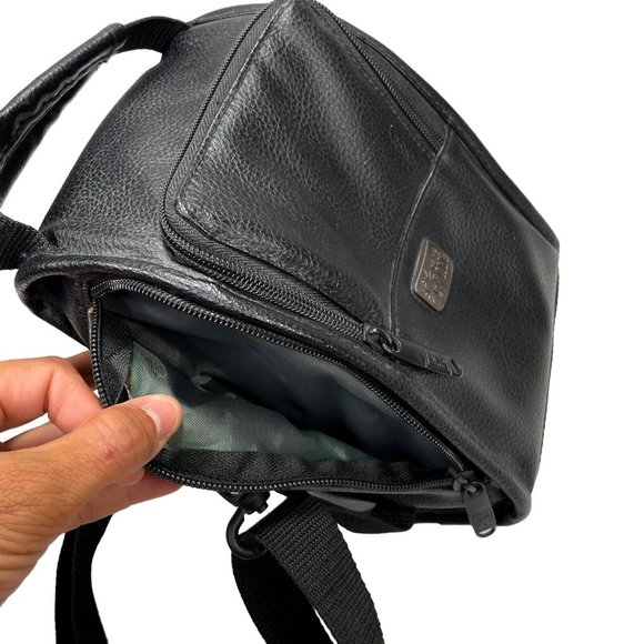 Case Logic Camera Bag Black Shoulder Strap W/ Pockets- EUC - Picture 8 of 10